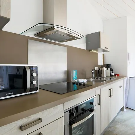 Parenthese A Deux Aux Grenettes Forest Holiday home *